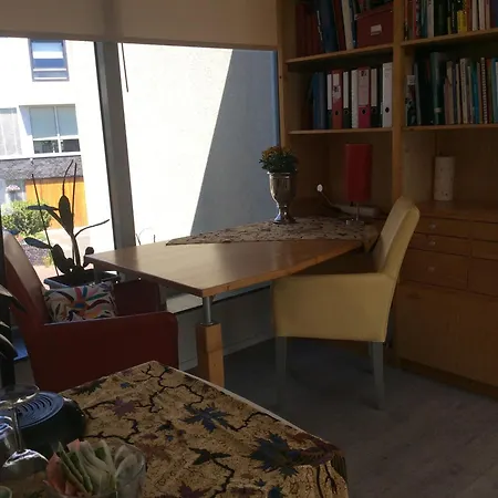 Zeer Luxe Met Vele Extra's La Haye